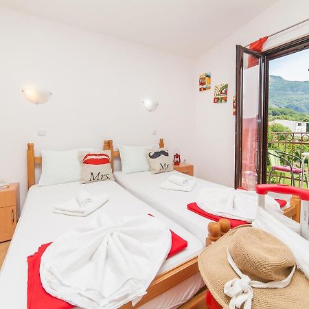 Petrovac Apartments Viktorija מראה חיצוני תמונה